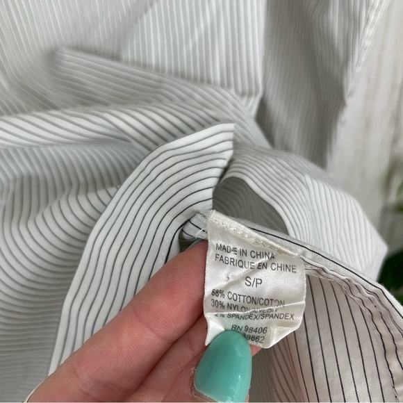 Theory small woman’s dress shirt button down - Picture 4 of 6